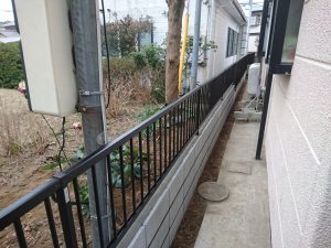 春日部市で住宅の境界部分に施工したブロック工事の完成写真